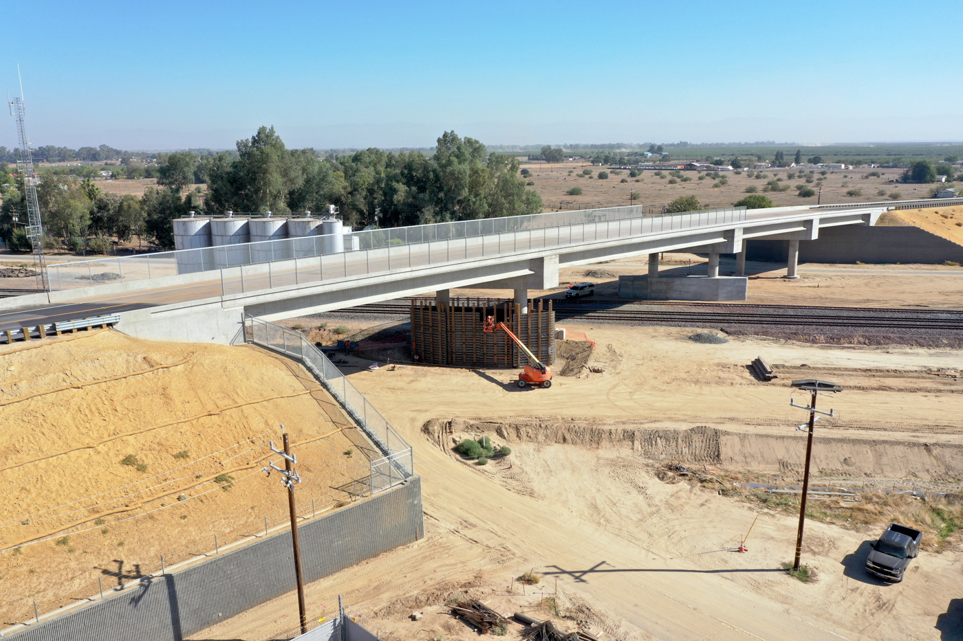 Avenue 15 1/2 Grade Separation